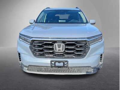 2023 Honda Pilot, $0. Photo 2