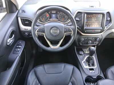 2016 Jeep Cherokee, $13990. Photo 10