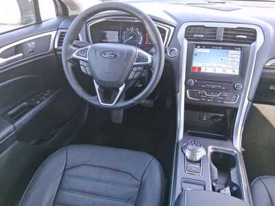 2017 Ford Fusion, $12995. Photo 11