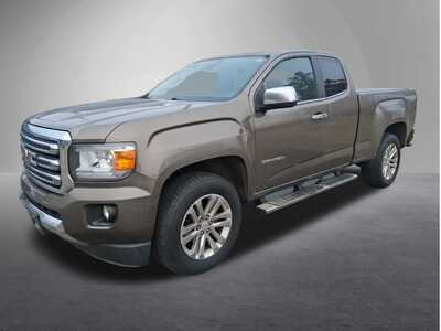 2015 GMC Canyon Ext Cab, $13995. Photo 3