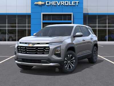 2026 Chevrolet Equinox, $34845. Photo 6
