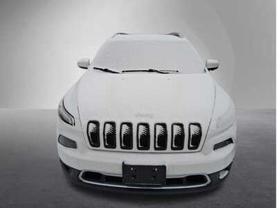 2014 Jeep Cherokee, $9876. Photo 2