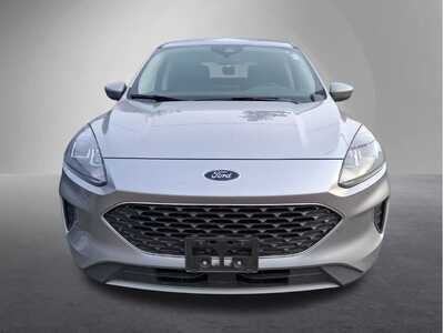 2021 Ford Escape, $18995. Photo 2