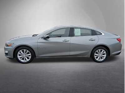 2024 Chevrolet Malibu, $18777. Photo 4