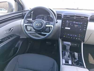 2024 Hyundai Tucson, $21400. Photo 11