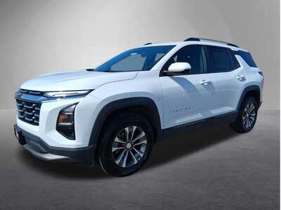 2025 Chevrolet Equinox, $26677. Photo 5