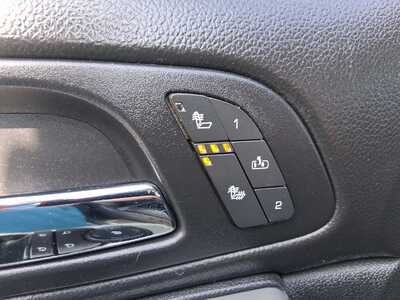 2013 Chevrolet 1500 Crew Cab, $9994. Photo 12