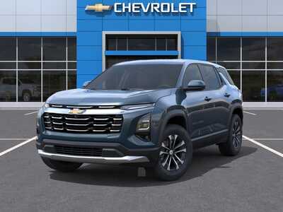 2026 Chevrolet Equinox, $34590. Photo 6