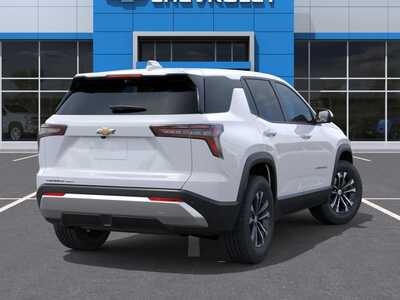 2026 Chevrolet Equinox, $34590. Photo 4