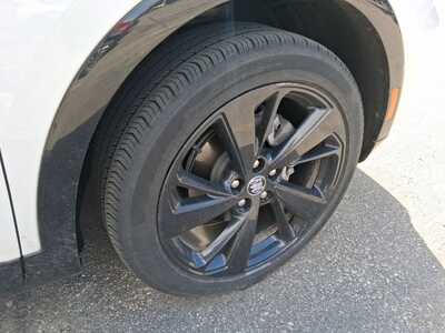 2023 Buick Envision, $29887. Photo 4