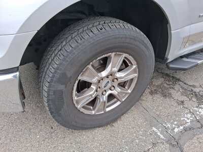 2015 Ford F150 Crew Cab, $18995. Photo 4