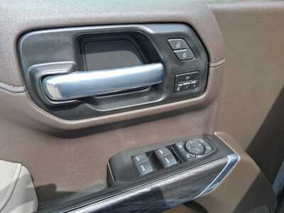 2021 Chevrolet 1500 Crew Cab, $36467. Photo 12