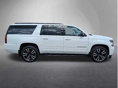 2019 Chevrolet Suburban, $37744. Photo 2