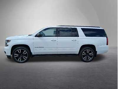 2019 Chevrolet Suburban, $37744. Photo 4