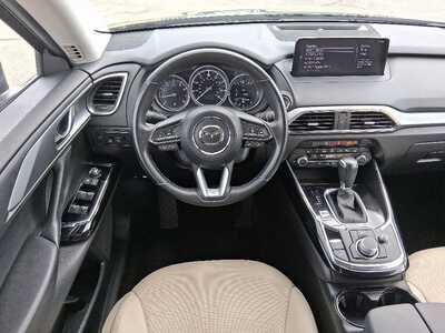 2023 Mazda CX-9, $28497. Photo 10