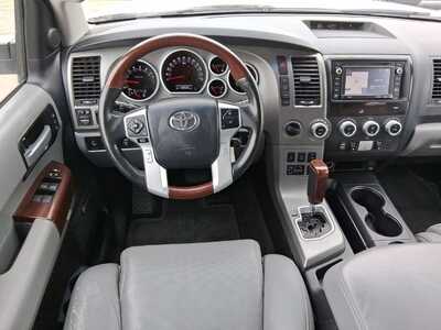 2016 Toyota Sequoia, $28894. Photo 11