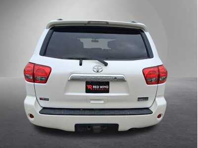 2016 Toyota Sequoia, $28894. Photo 3