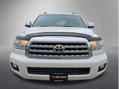2016 Toyota Sequoia, $28894. Photo 6