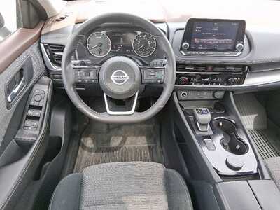 2021 Nissan Rogue, $22211. Photo 10