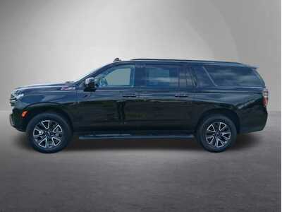 2021 Chevrolet Suburban, $43500. Photo 4