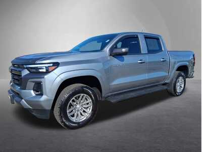 2025 Chevrolet Colorado Crew Cab, $36995. Photo 5