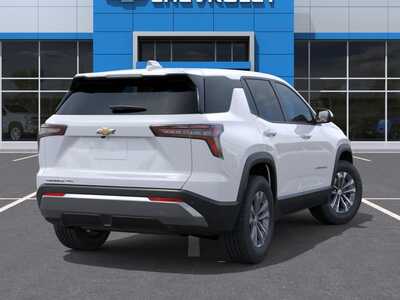2026 Chevrolet Equinox, $33845. Photo 4