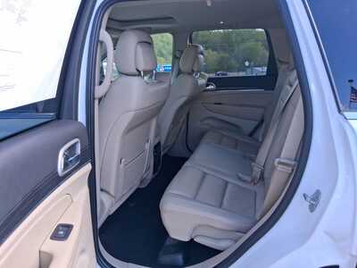2021 Jeep Grand Cherokee, $22473. Photo 9