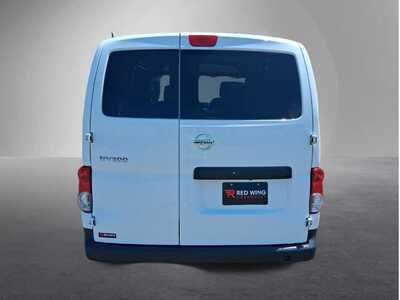 2020 Nissan NV200, $13988. Photo 3