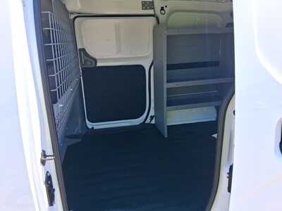 2020 Nissan NV200, $13988. Photo 9