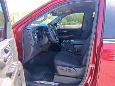 2022 Chevrolet 1500 Crew Cab, $41497. Photo 7