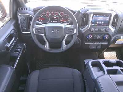 2022 Chevrolet 1500 Crew Cab, $41497. Photo 9