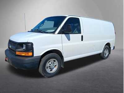 2016 Chevrolet Express 2500, $17299. Photo 5