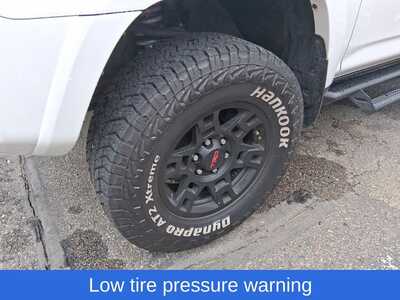 2018 Toyota 4Runner, $35995. Photo 4