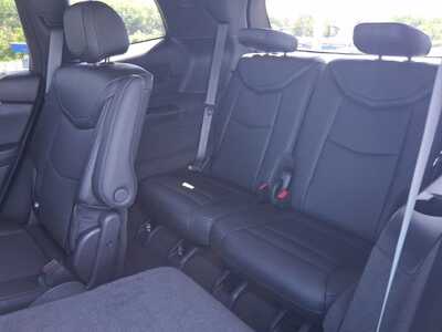 2024 Cadillac XT6, $43844. Photo 10