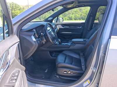 2024 Cadillac XT6, $43844. Photo 8