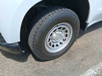 2022 Chevrolet 1500 Ext Cab, $31777. Photo 4