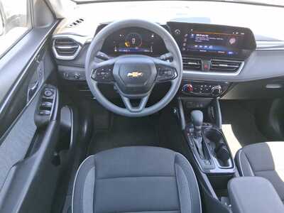 2025 Chevrolet TrailBlazer, $24518. Photo 10
