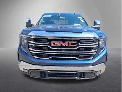2023 GMC 1500 Crew Cab, $44988. Photo 2