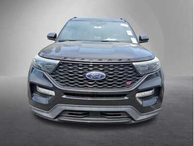 2020 Ford Explorer, $26626. Photo 2