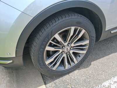 2018 Ford Explorer, $21995. Photo 4