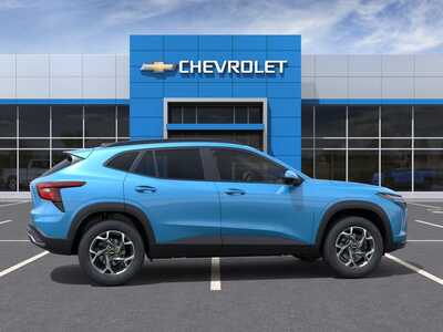 2026 Chevrolet Trax, $25390. Photo 5