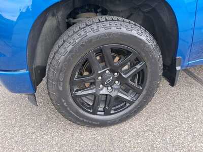 2023 Chevrolet 1500 Crew Cab, $42464. Photo 7