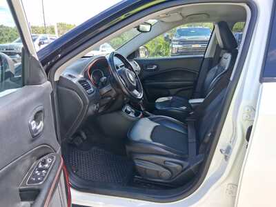 2019 Jeep Compass, $16488. Photo 8