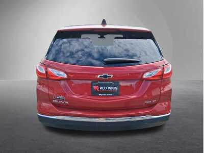 2020 Chevrolet Equinox, $17669. Photo 3