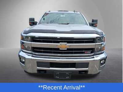 2019 Chevrolet 3500 Crew Cab, $42999. Photo 2