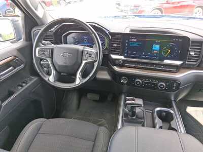 2023 Chevrolet 1500 Crew Cab, $39387. Photo 11