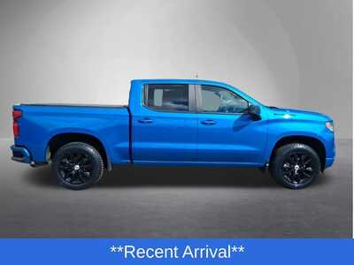 2023 Chevrolet 1500 Crew Cab, $39387. Photo 2