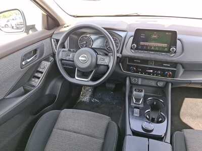 2023 Nissan Rogue, $23619. Photo 12