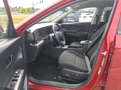 2025 Hyundai Kona, $22701. Photo 8
