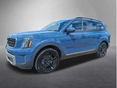 2023 Kia Telluride, $31808. Photo 5